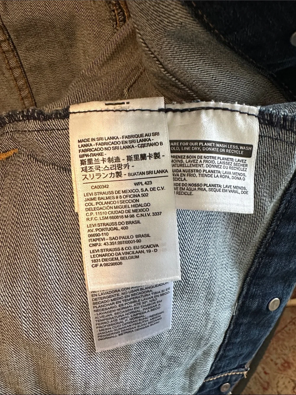 Levi's Dark Indigo Denim Trucker Jacket